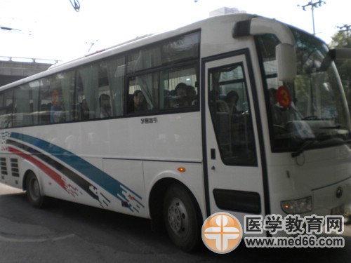 衛(wèi)生職稱(chēng)考試考生