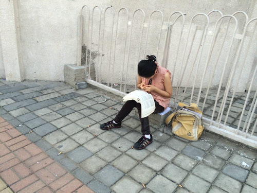 有角落的地方就有2014年醫(yī)師資格考生的身影