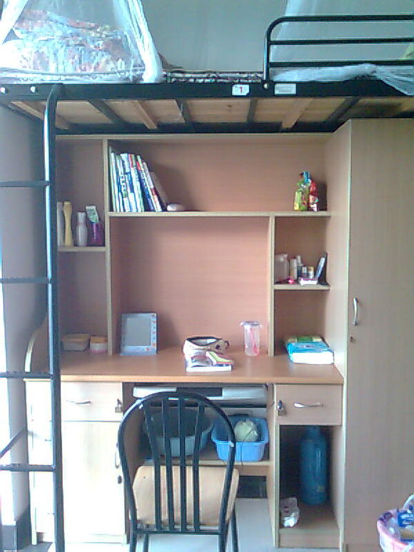 �Ϻ����t(y��)ˎ�W(xu��)У����