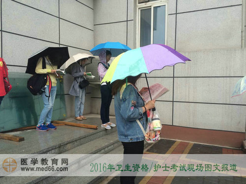 2016年衛(wèi)生資格考試、護(hù)士考試現(xiàn)場報道——考前復(fù)習(xí)