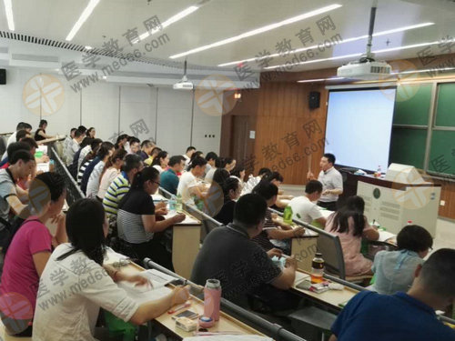 北京2016年中醫(yī)/中西醫(yī)醫(yī)師全封閉旗艦班正式開(kāi)課