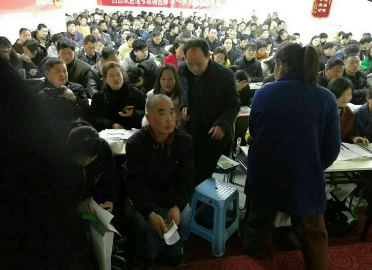 說好2018年一起過臨床執(zhí)業(yè)醫(yī)師他們卻比你先行一步！