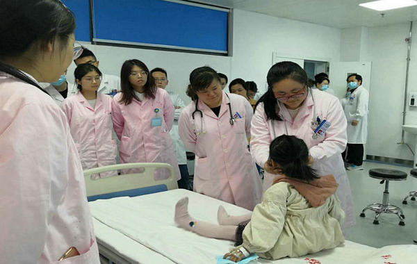 2019年鄭州大學五附院住培臨床教學查房大賽成功舉辦