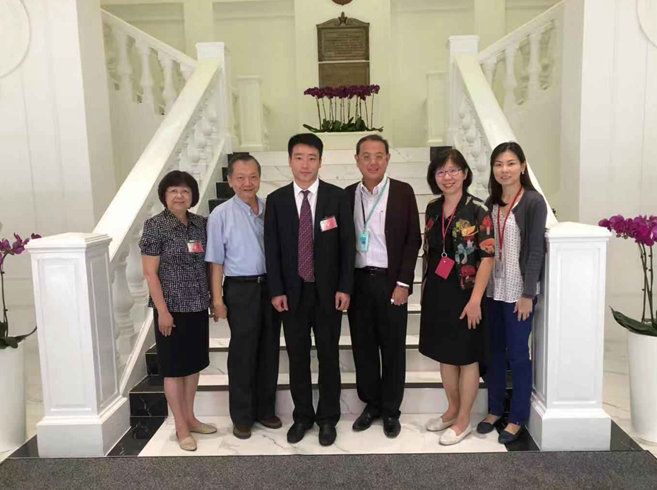 國家中醫(yī)藥管理局中醫(yī)師資格認證中心考試顧問團應邀出訪新加坡
