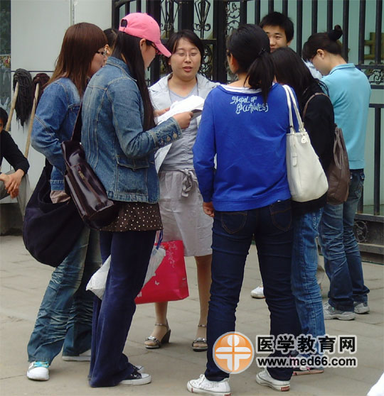 初級護(hù)士/初級護(hù)師/中級主管護(hù)師考試