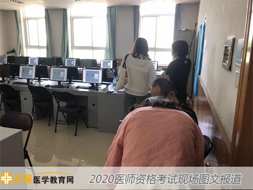 核對準(zhǔn)考證 (3) 核對準(zhǔn)考證 (3)